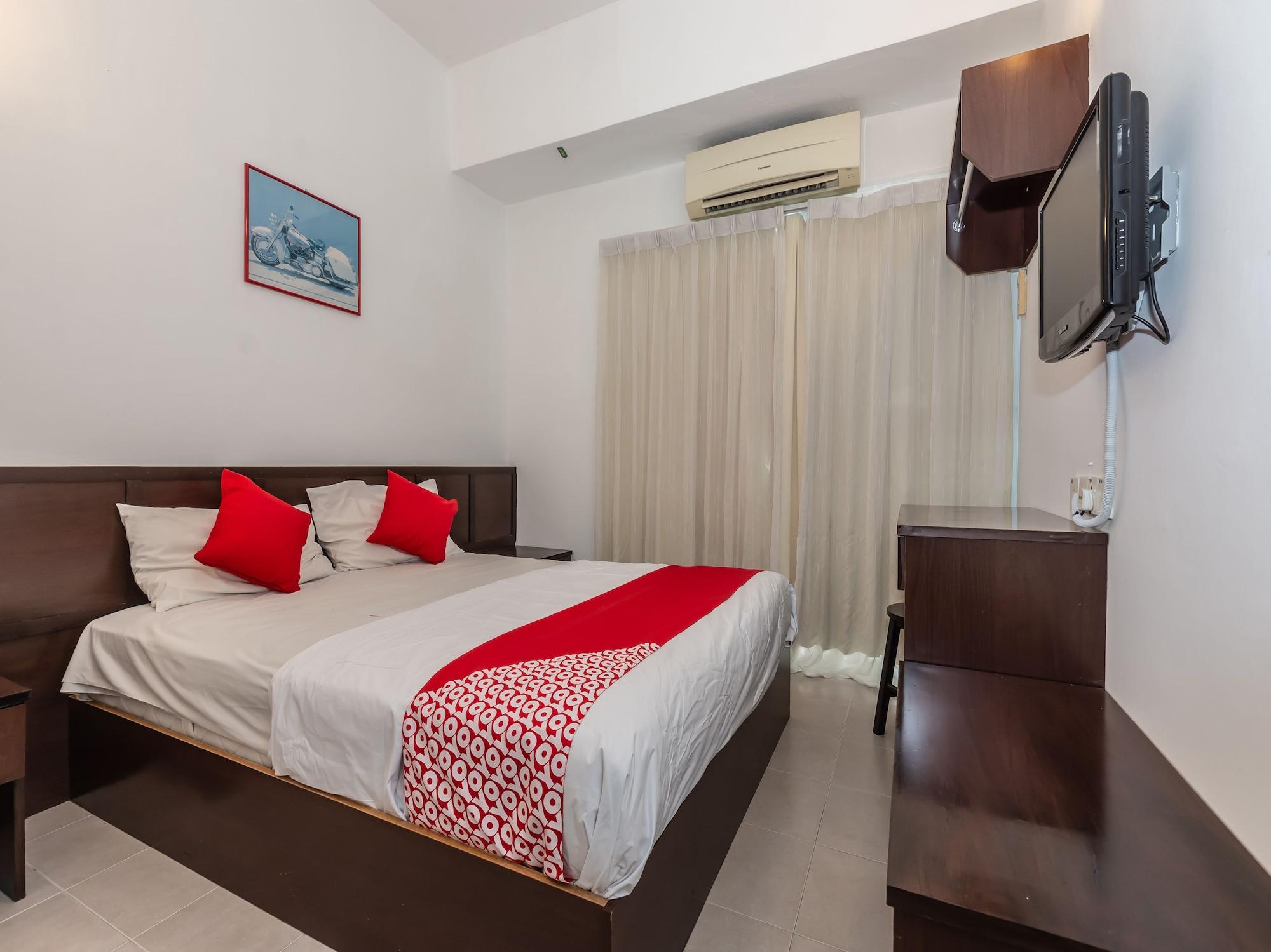 Oyo 1192 Hash House Hotel Malacca Екстер'єр фото